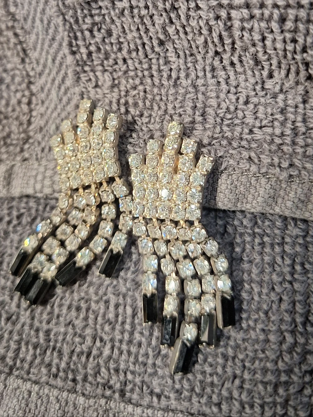 Crystal Fringe Drop Earrings Black Tips Clip On Style Princess Old Money Royal